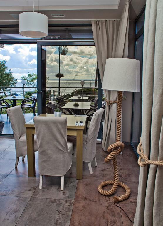 77 Restauracja Spa Hotel 3*